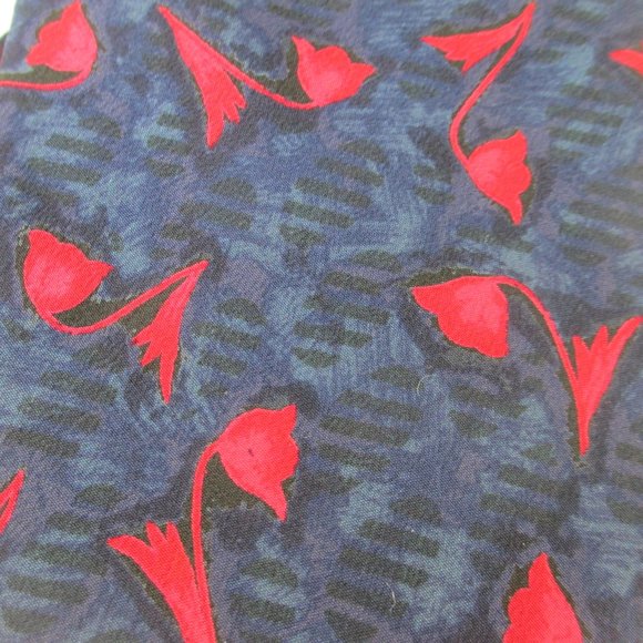 AMERICAN OUTPOST 100% SILK MEN'S FLOWER TIE USA - Picture 2 of 7